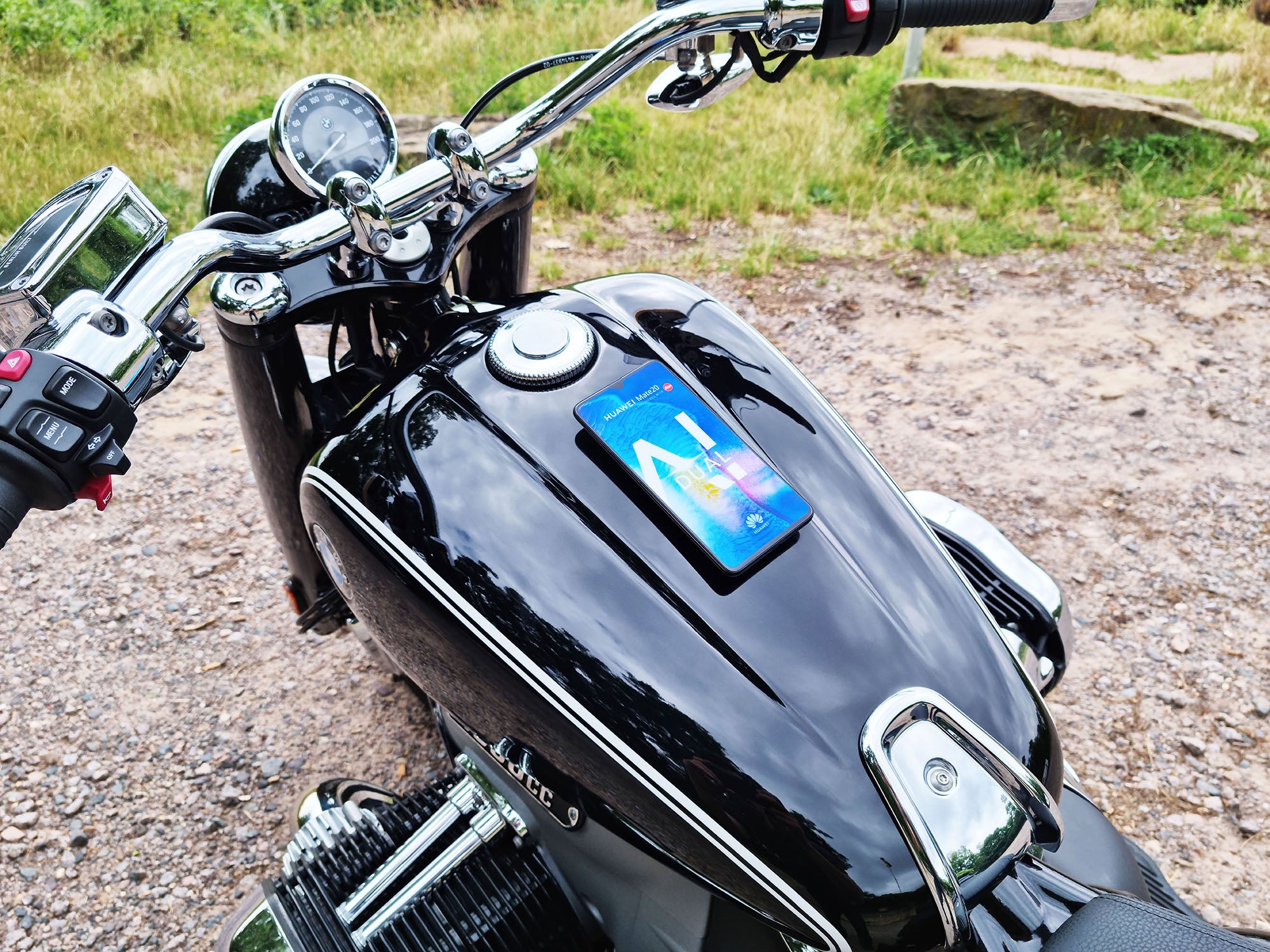 Reduced Handyhalterung fürs Motorrad Banner