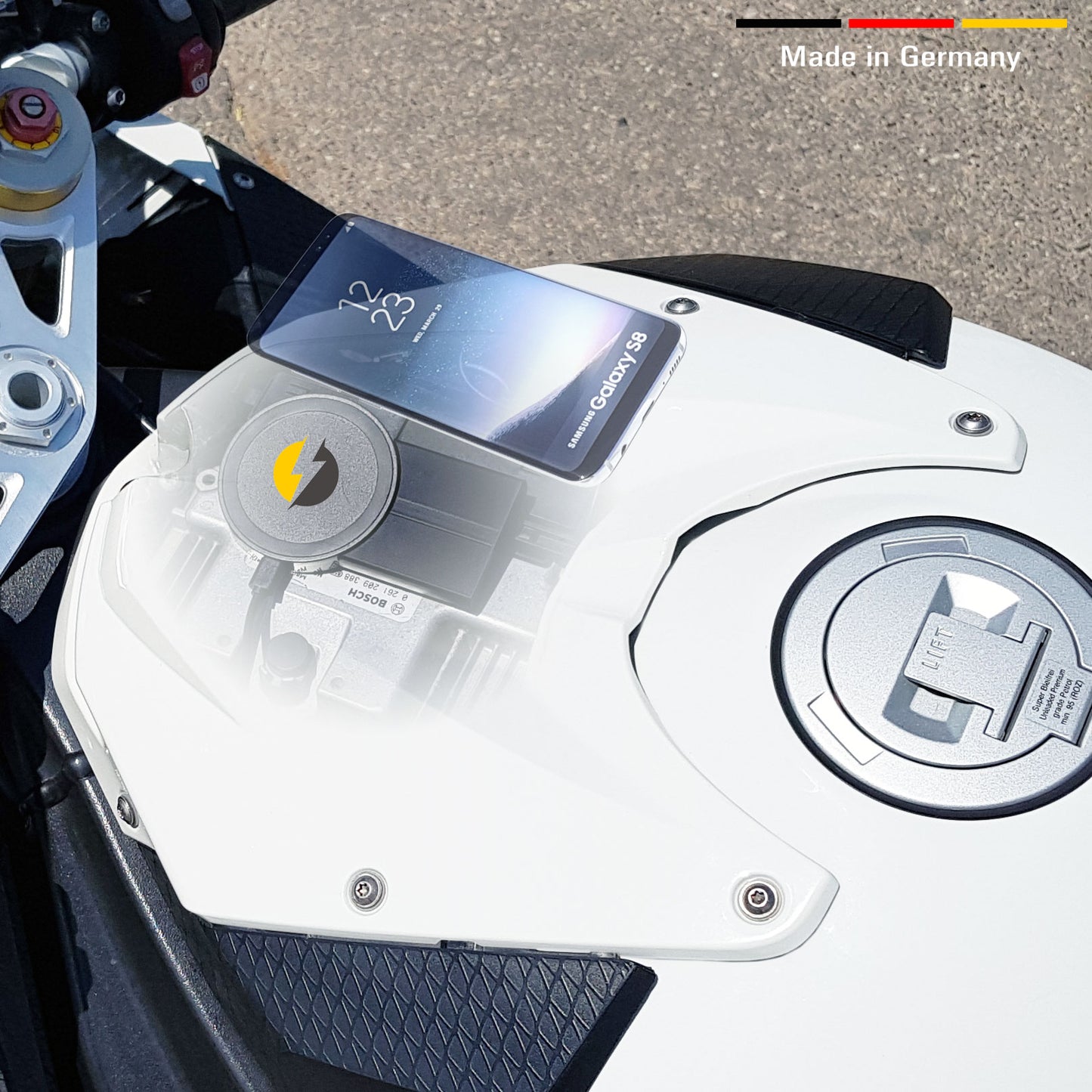 Invisible wireless magnetic mobile phone holder for BMW S1000RR/R